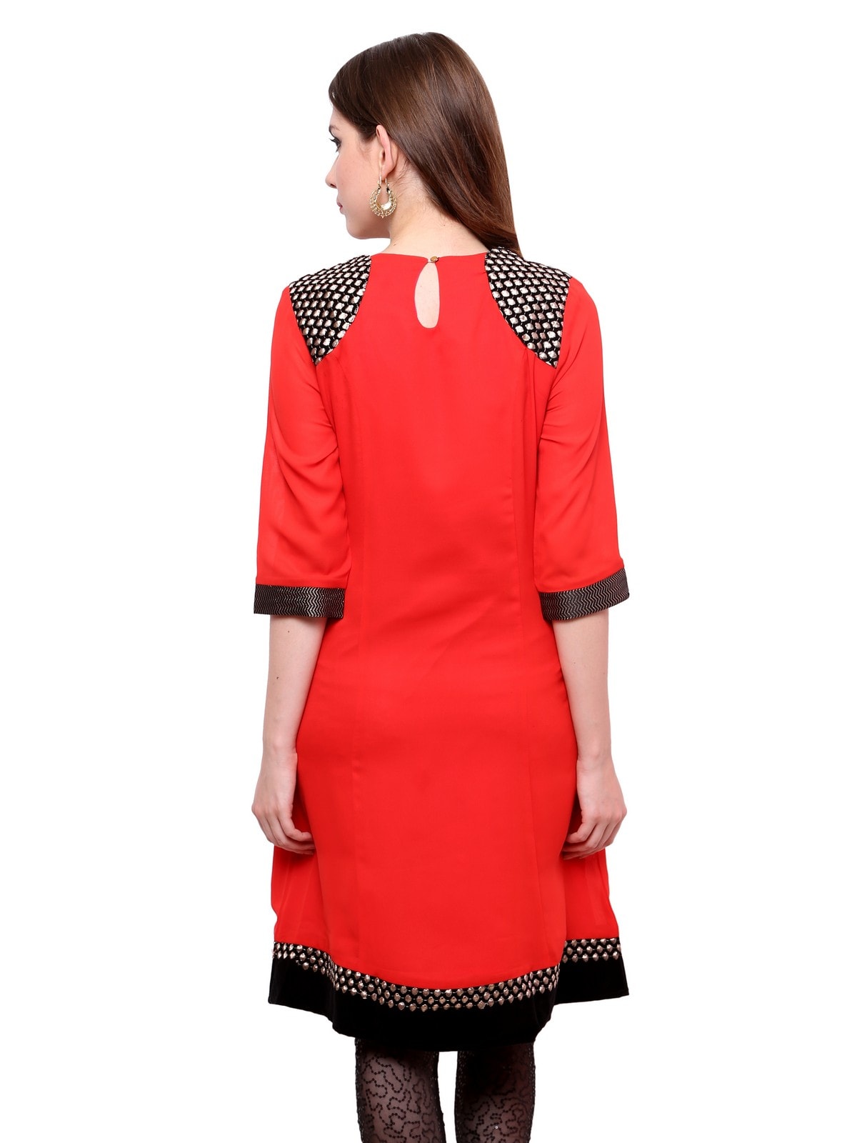 Finding Product Women's Shoulder Brocade Kurti