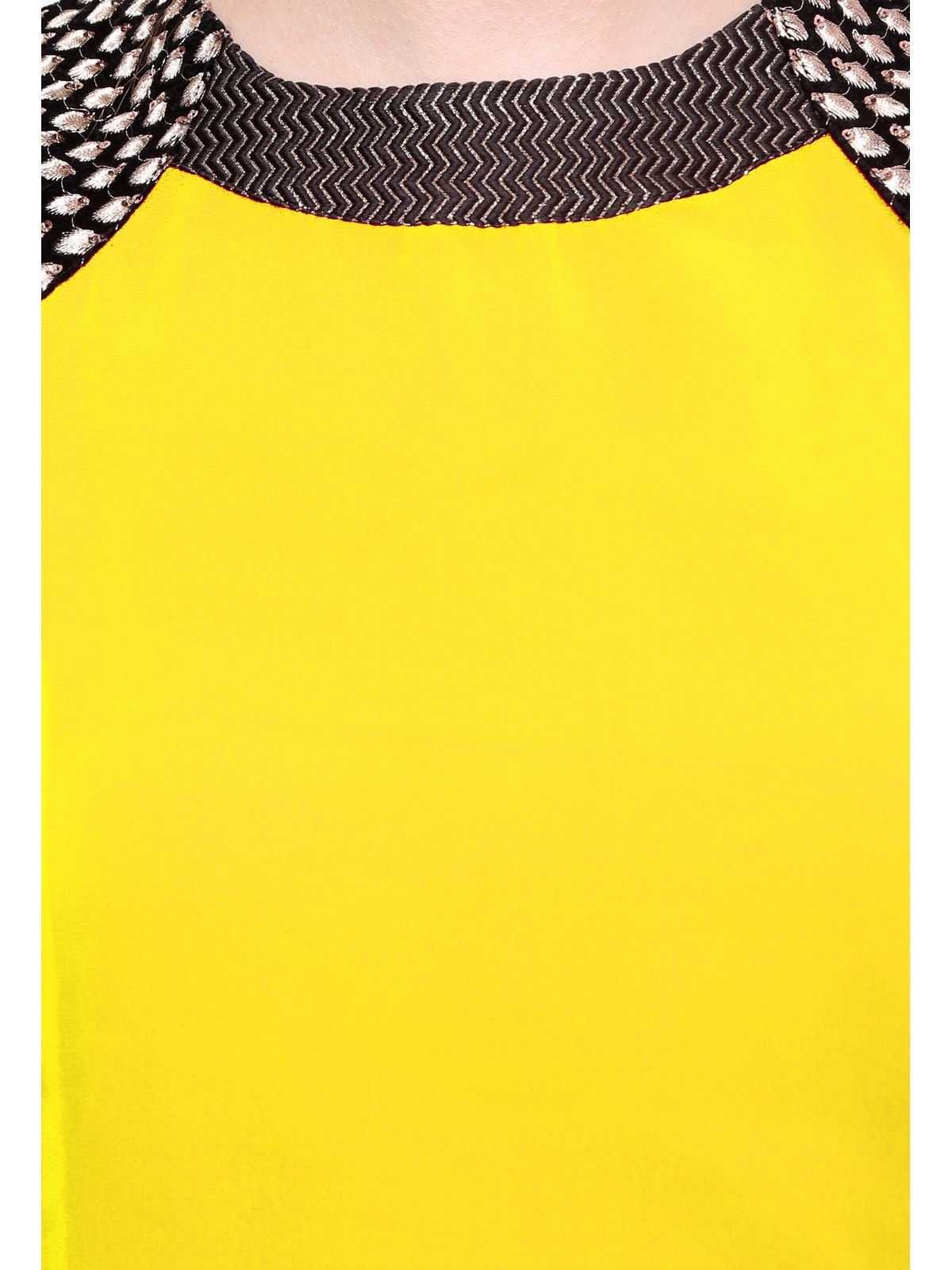 Finding Product Women's Shoulder Brocade Kurti