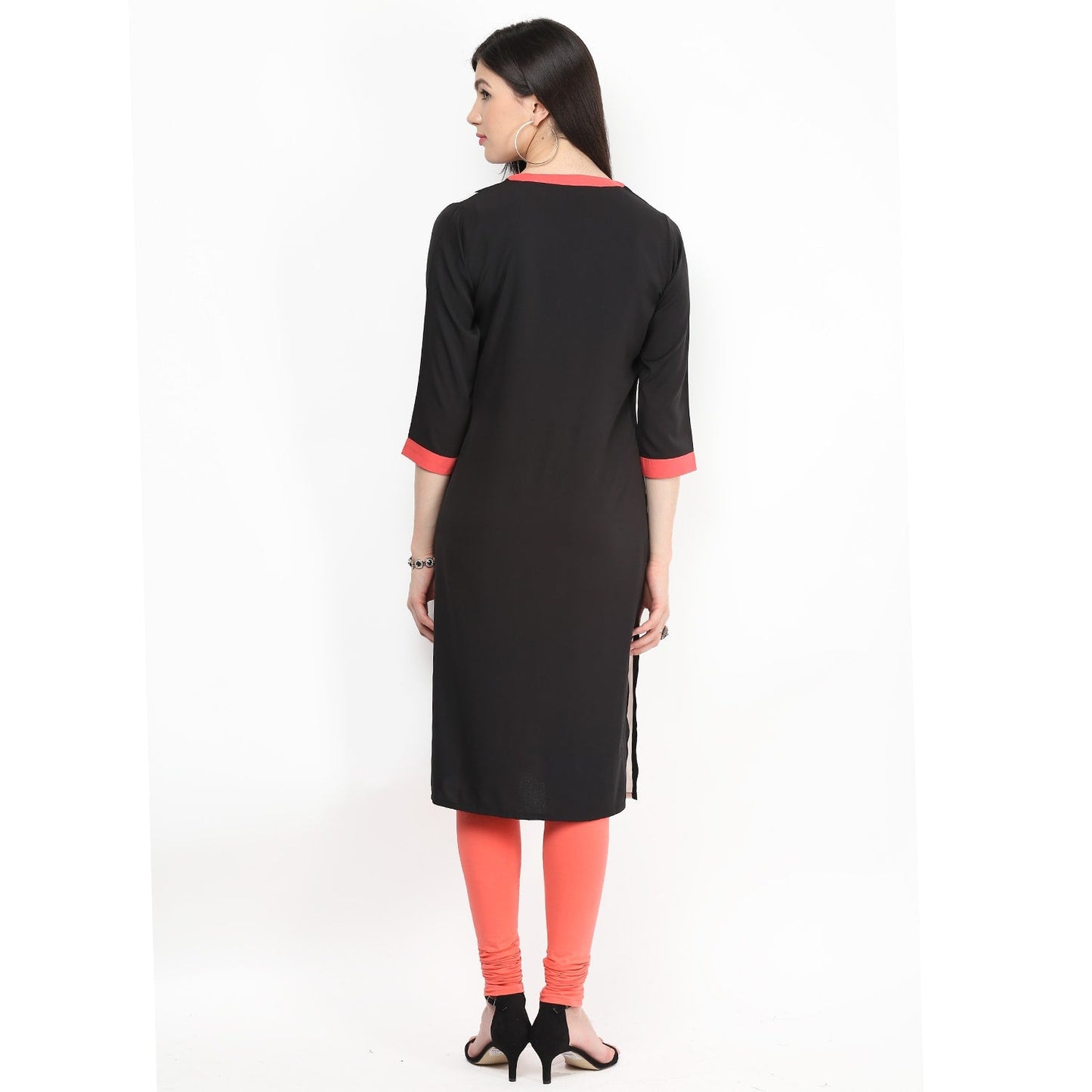 Finding Product Women's Monocromatic Stripe printed kurti