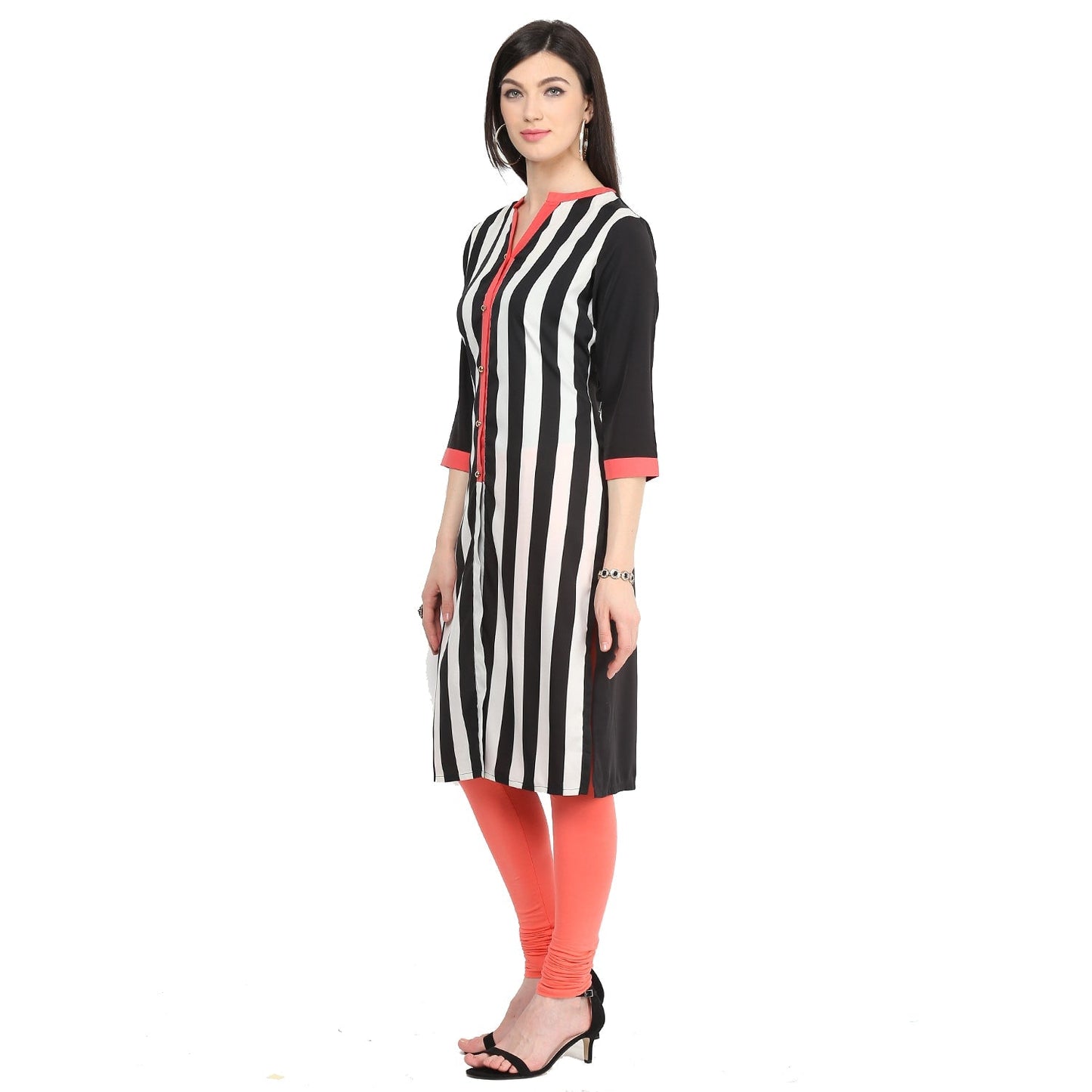 Finding Product Women's Monocromatic Stripe printed kurti