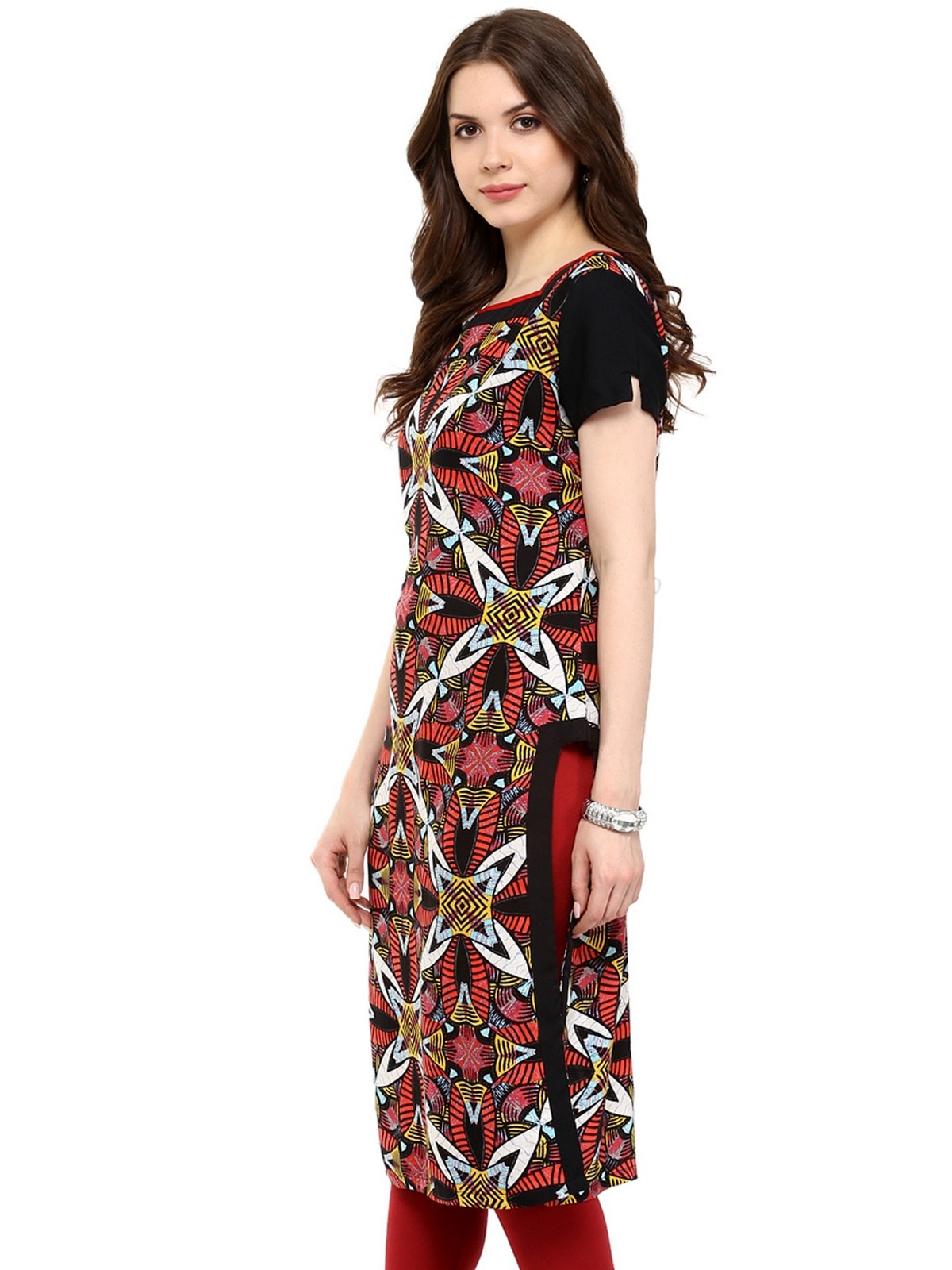 Finding Product Women's Allover Abstract Print Kurti