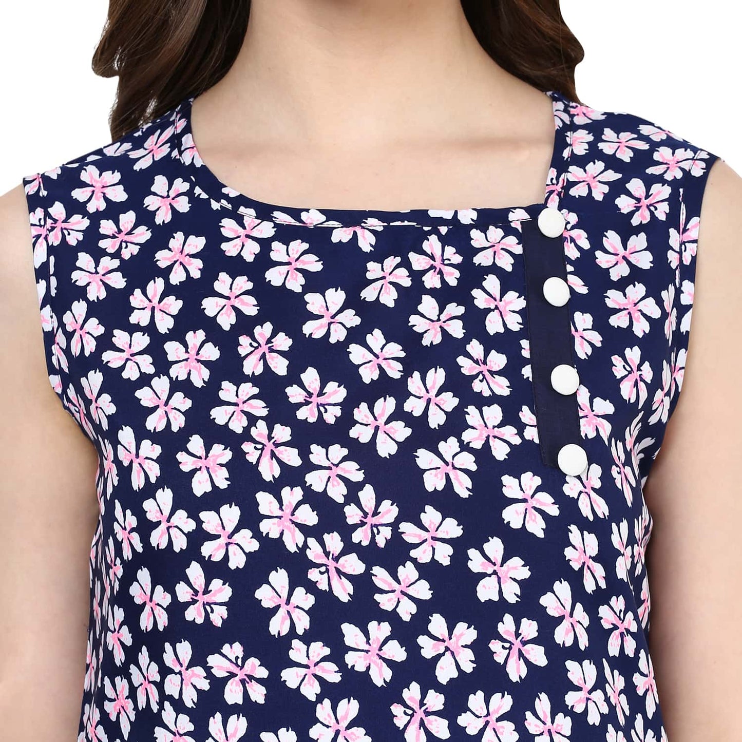Finding Product Women's Navy Floral Printed Kurti