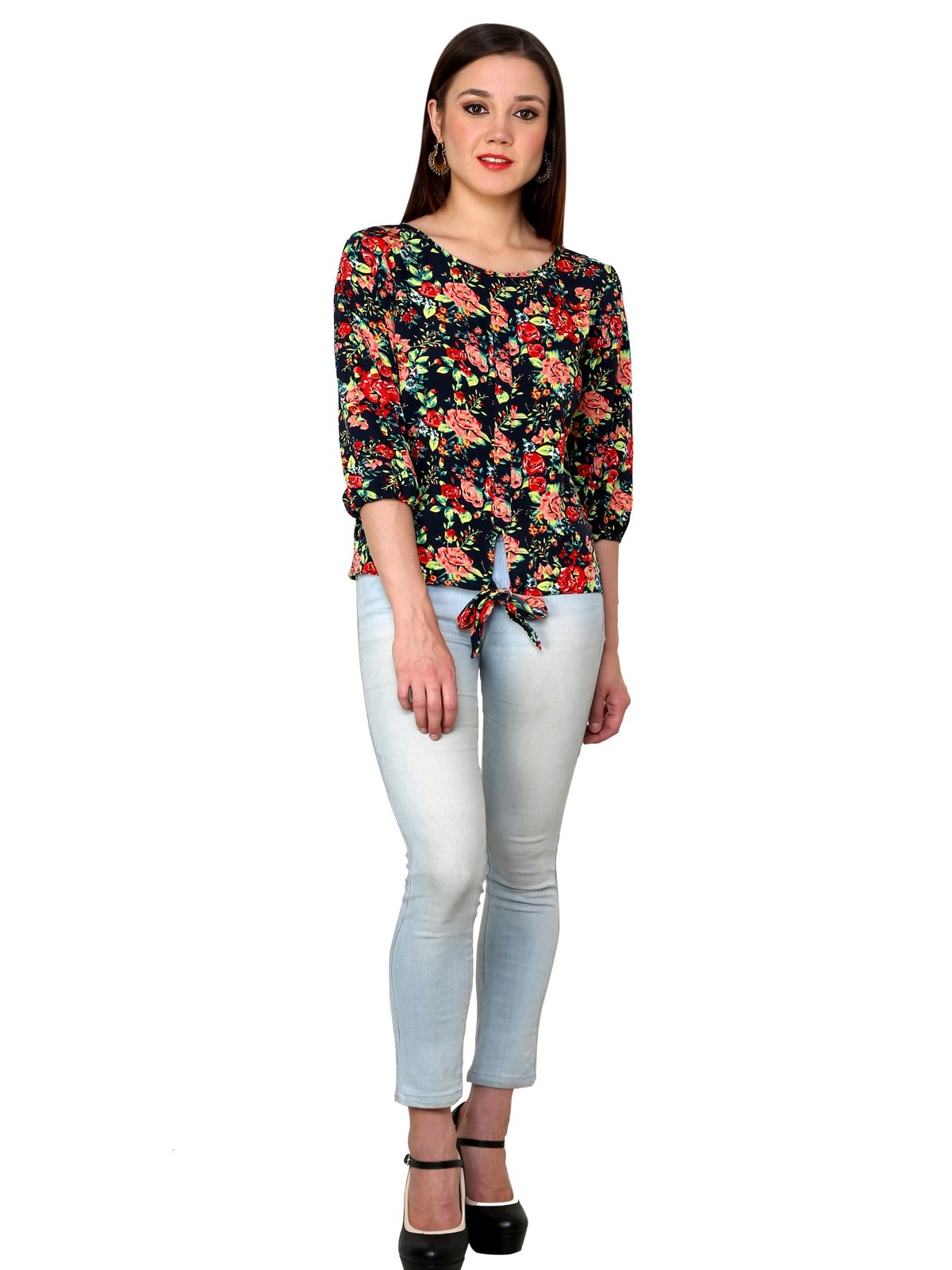 Finding Product Women's Floral Knot Top
