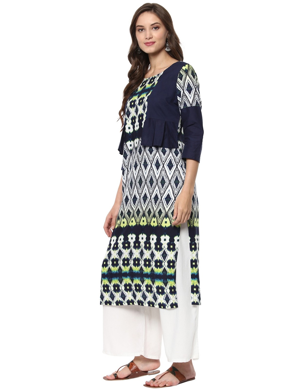 Finding Product Women's Printed Koti Style Pleated Kurta