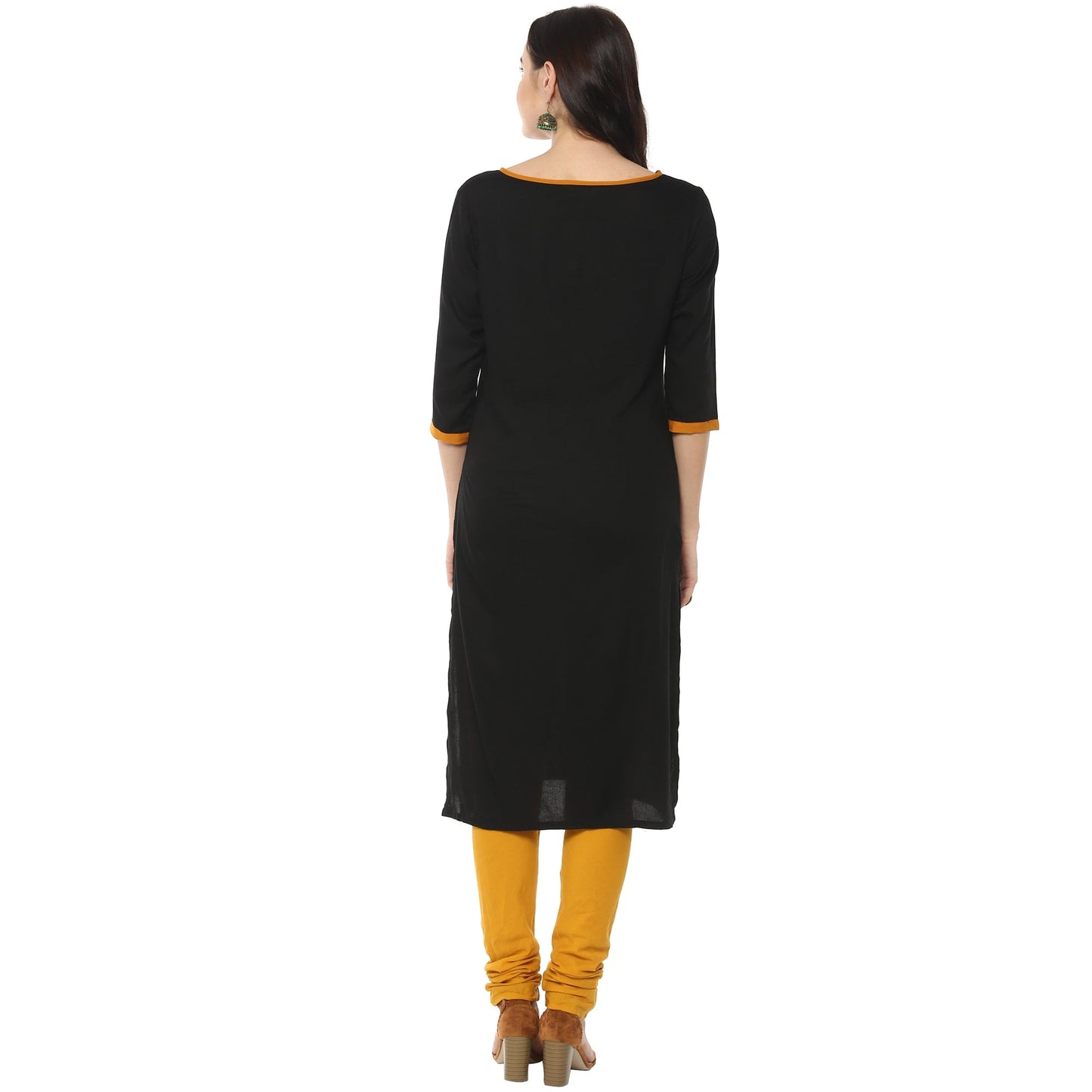 Finding Product Women's Printed Pocket Patch Kurta