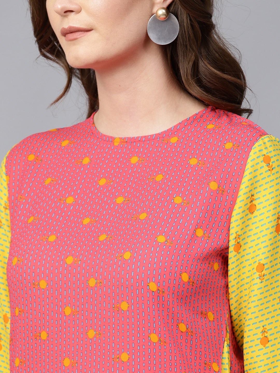 Finding Product Womens Quirky Dipped Kurta