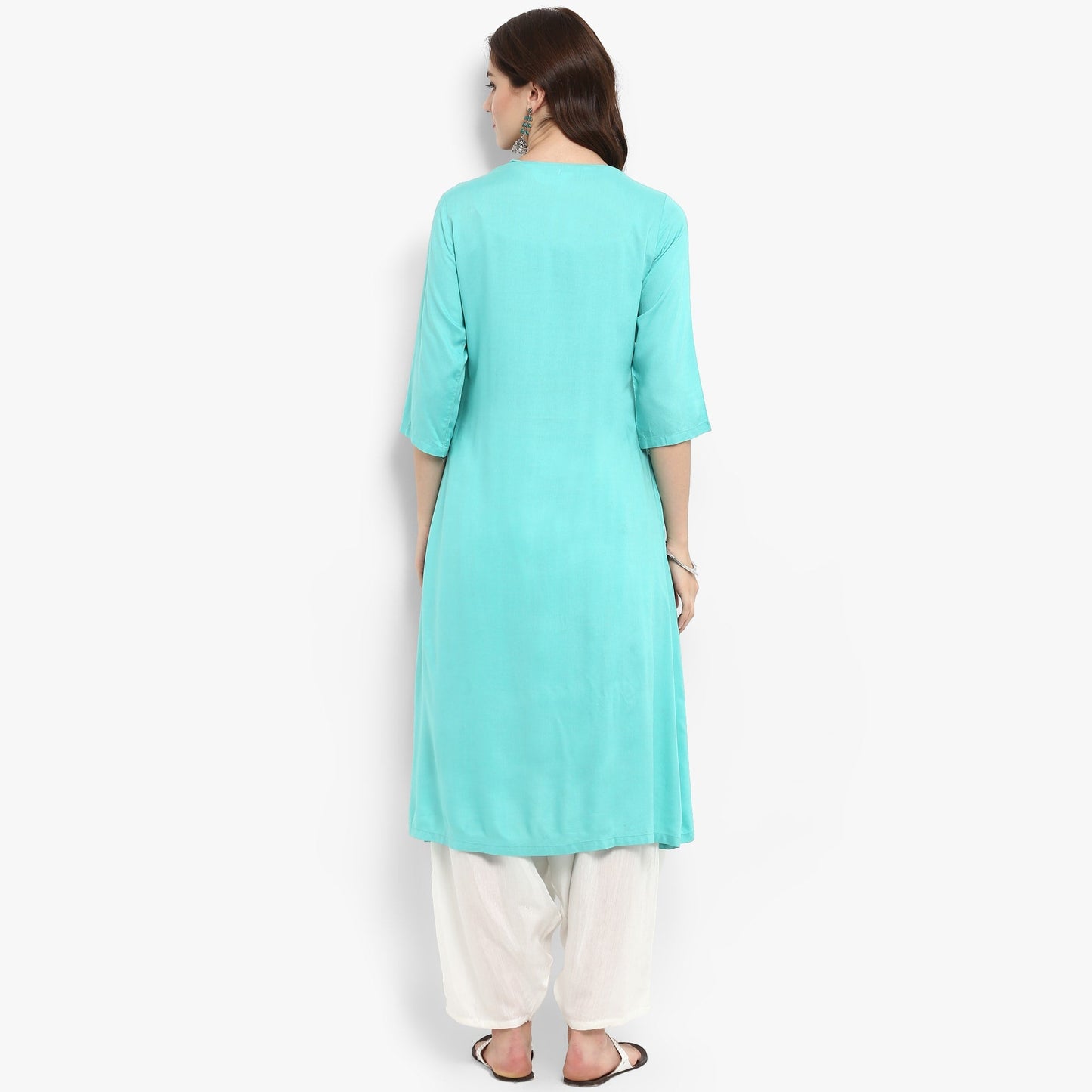 Finding Product Women's Embroidered Yoke Kurta