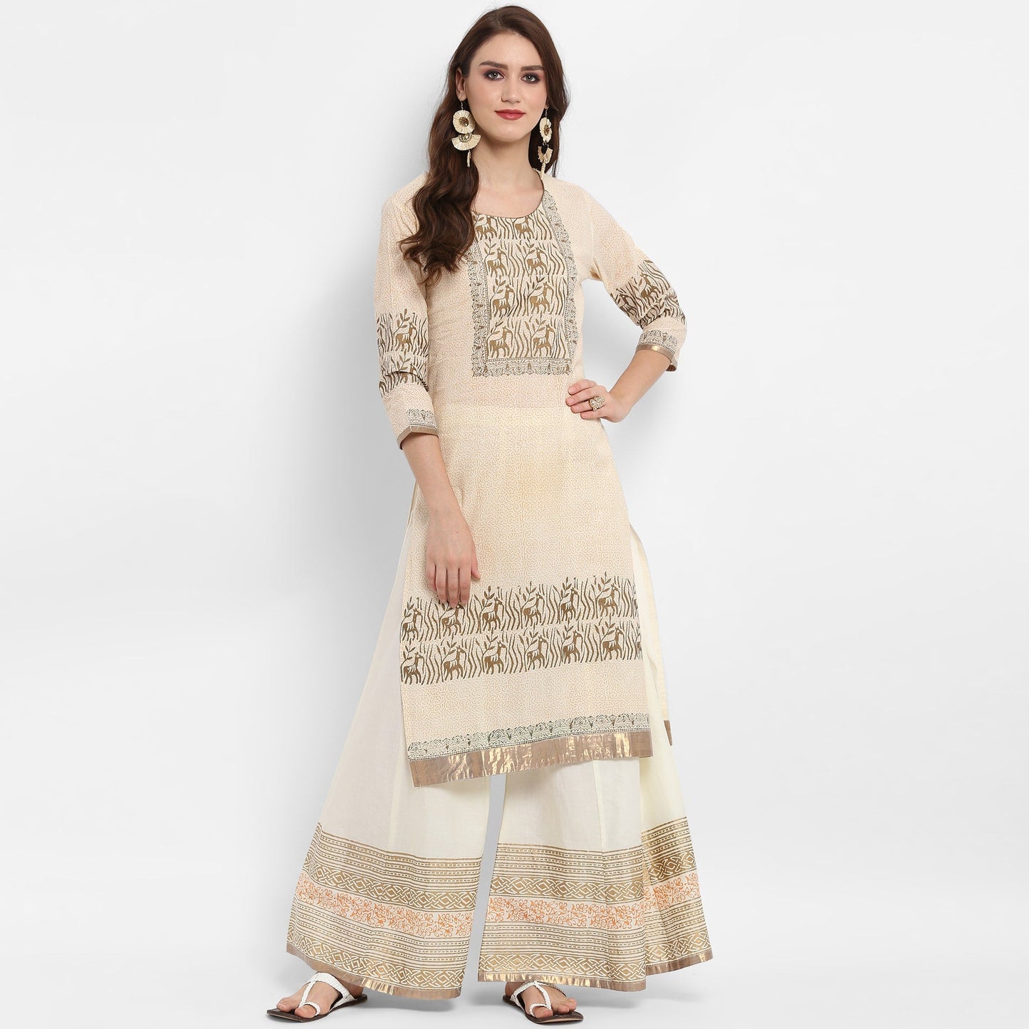 Finding Product Women's Round Neck Block Printed Kurta