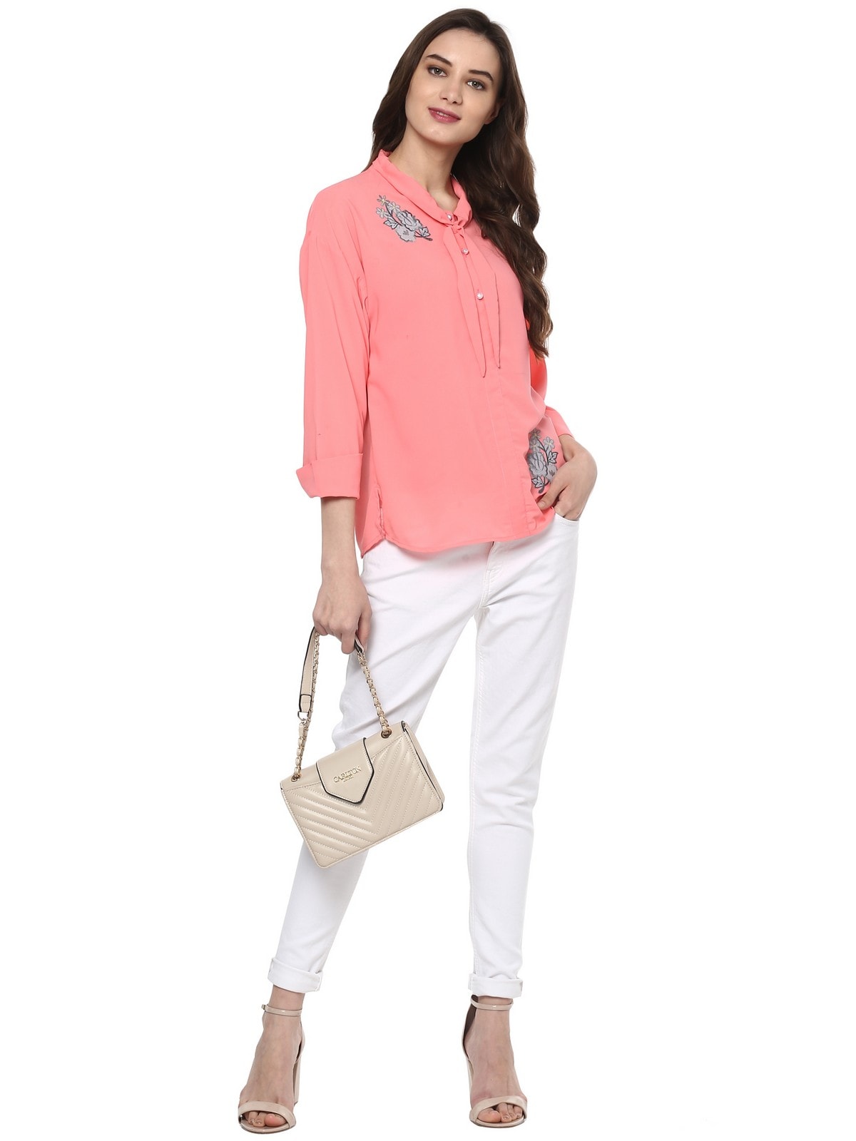 Finding Product Women's Floral Collar Top