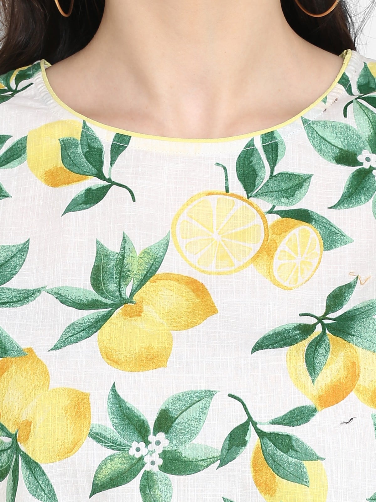 Finding Product Women's Lemon Printed Sleeveless Top