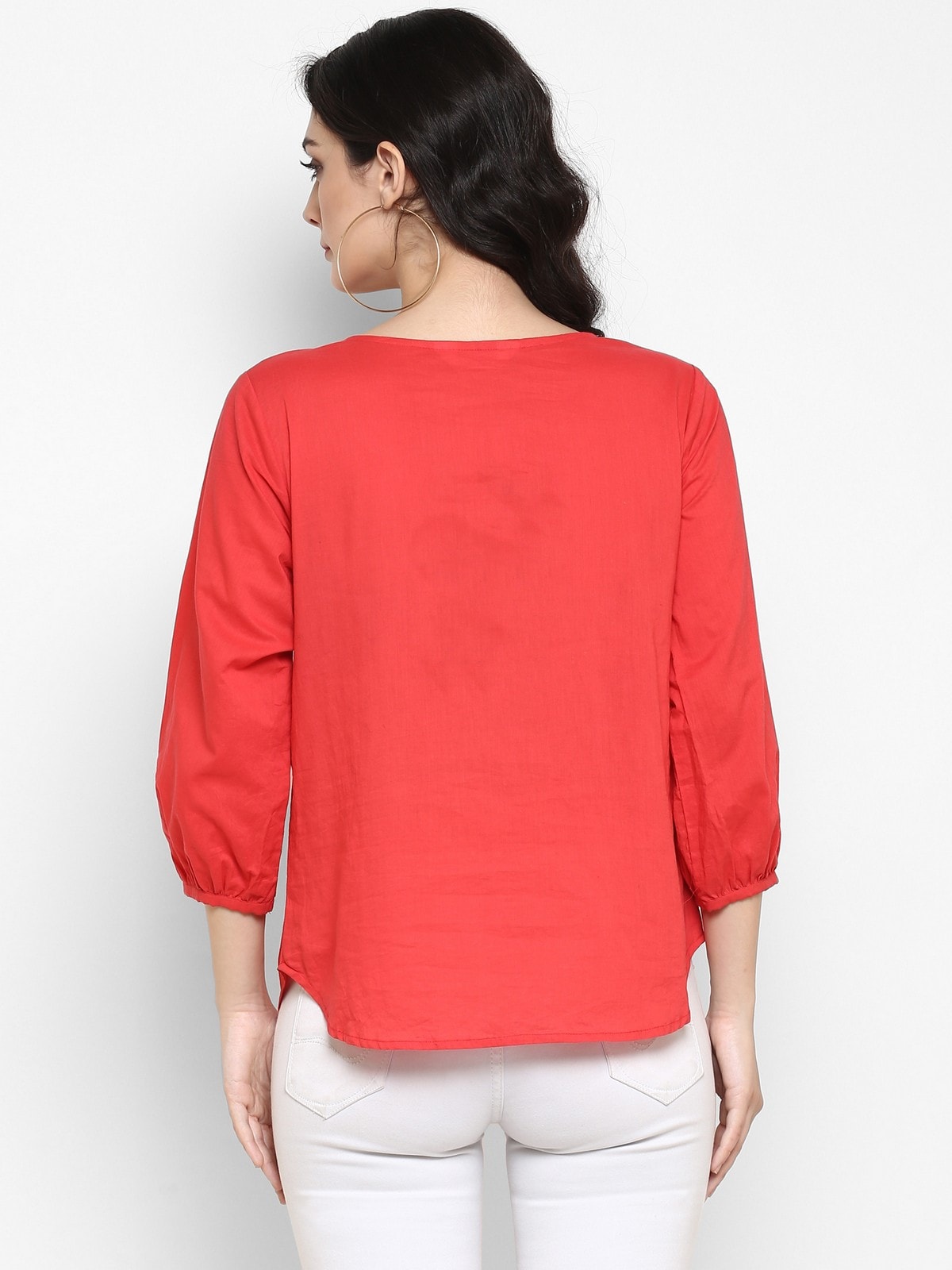 Finding Product Women's Bohemian Embroidered Top