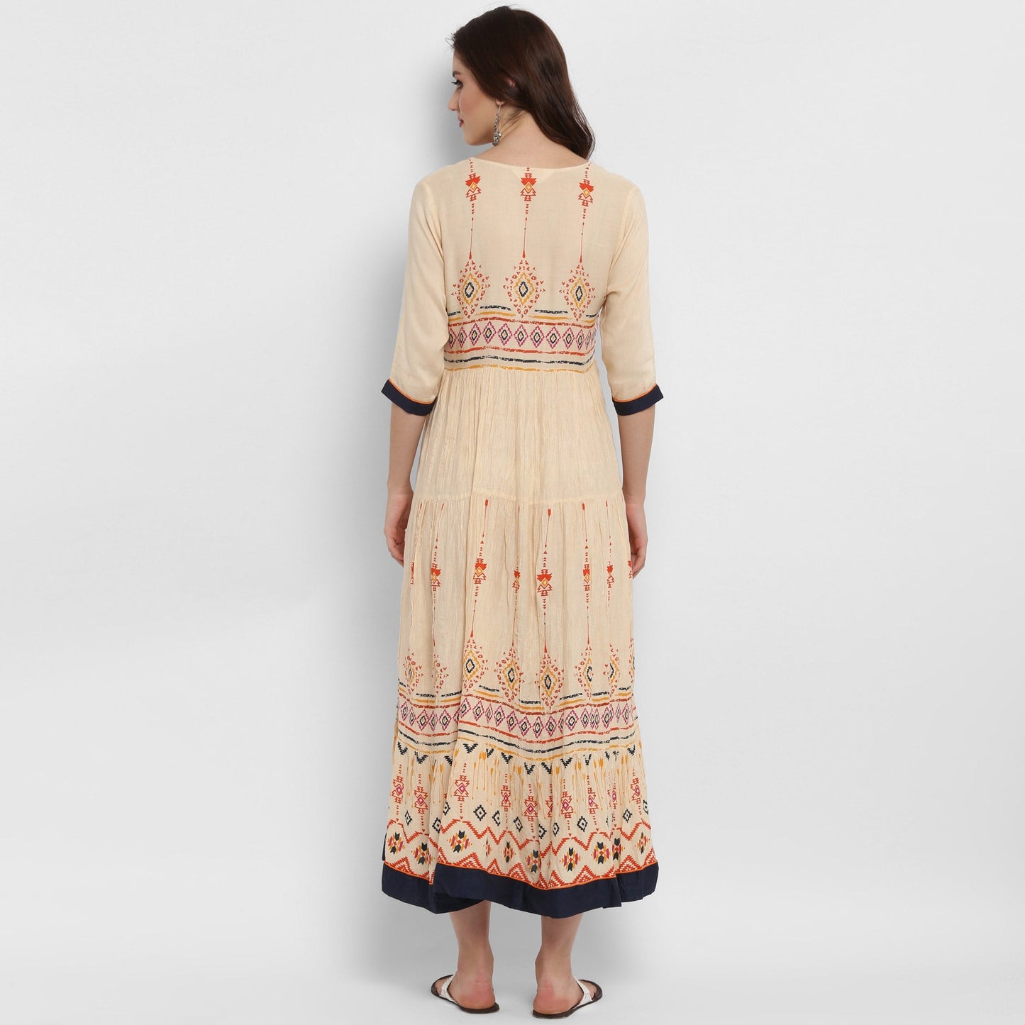 Finding Product Women's Printed Tiered Pin-Tucks Dress