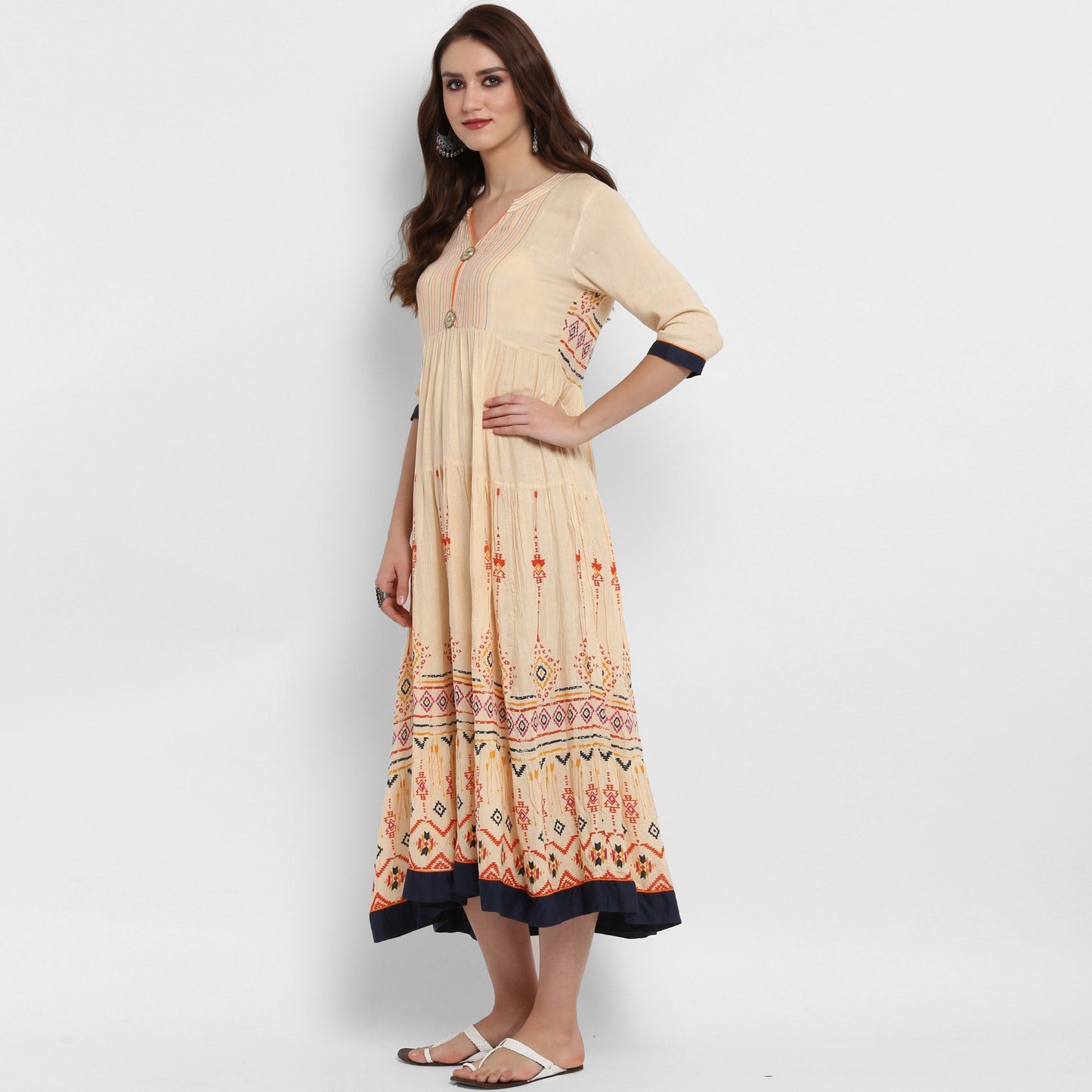 Finding Product Women's Printed Tiered Pin-Tucks Dress