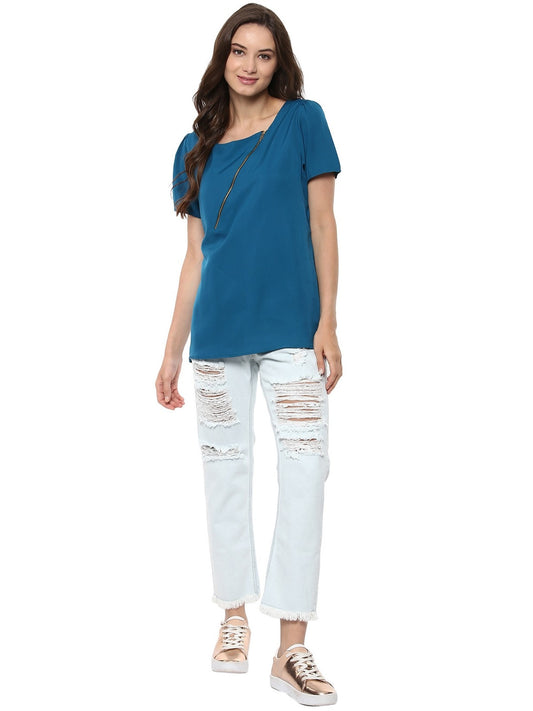 Finding Product Women's Blue Top Detailed With Gathered Sleeves And Diagonal Zip