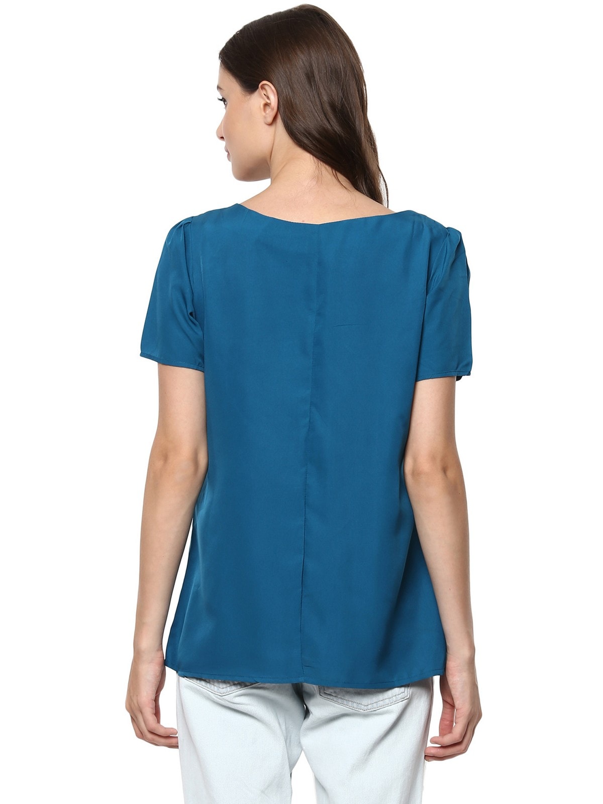 Finding Product Women's Blue Top Detailed With Gathered Sleeves And Diagonal Zip