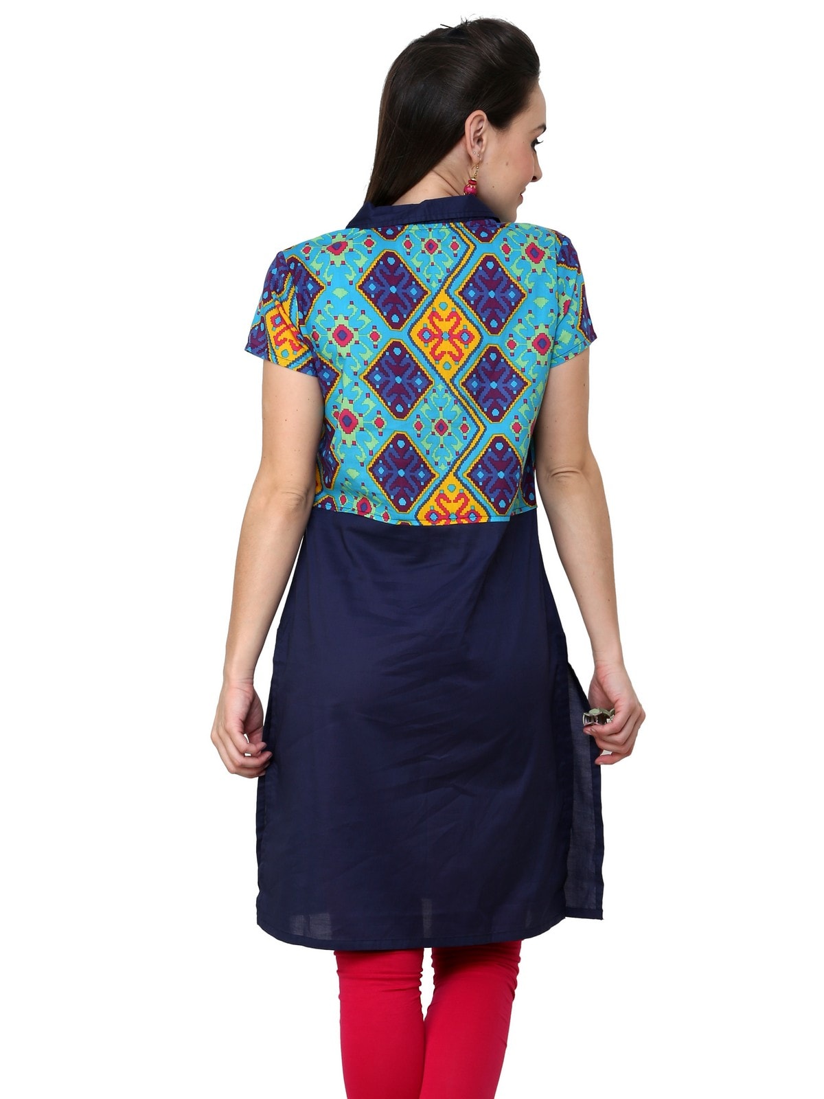 Finding Product Women's Blue Diamond Print Waist Coat Kurti