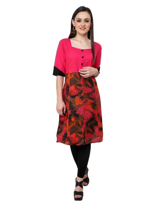 Finding Product Women's Pink Leaf Print Panelled Kurti