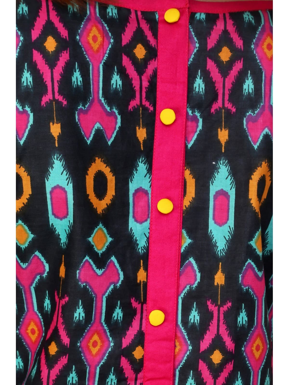 Finding Product Women's Ikat Print Keyhole Kurti