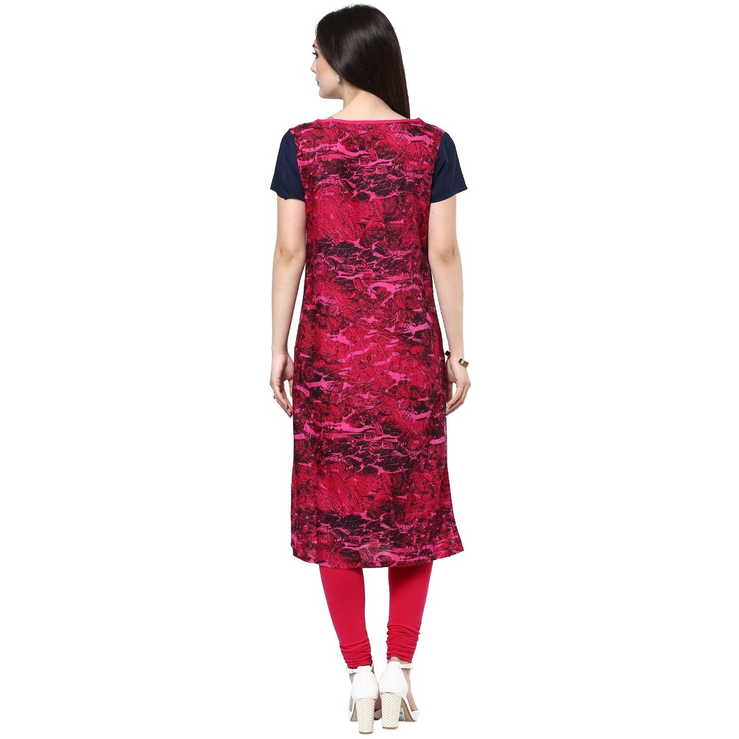 Finding Product Women's Abstract Print Asymmetric Yoke Kurti