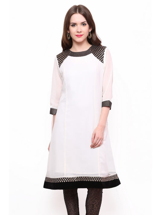 Finding Product Women's Shoulder Brocade Kurti