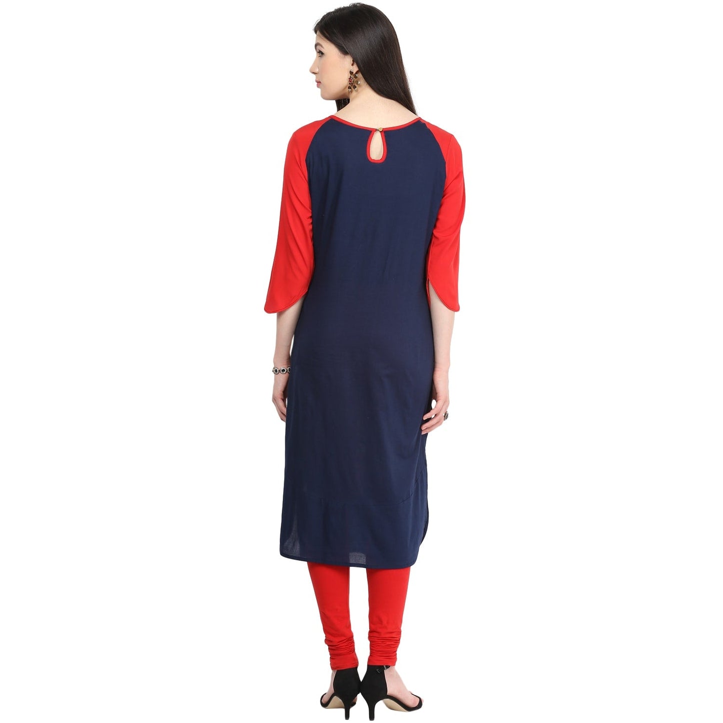 Finding Product Women's Geometric Raglan Print Kurti