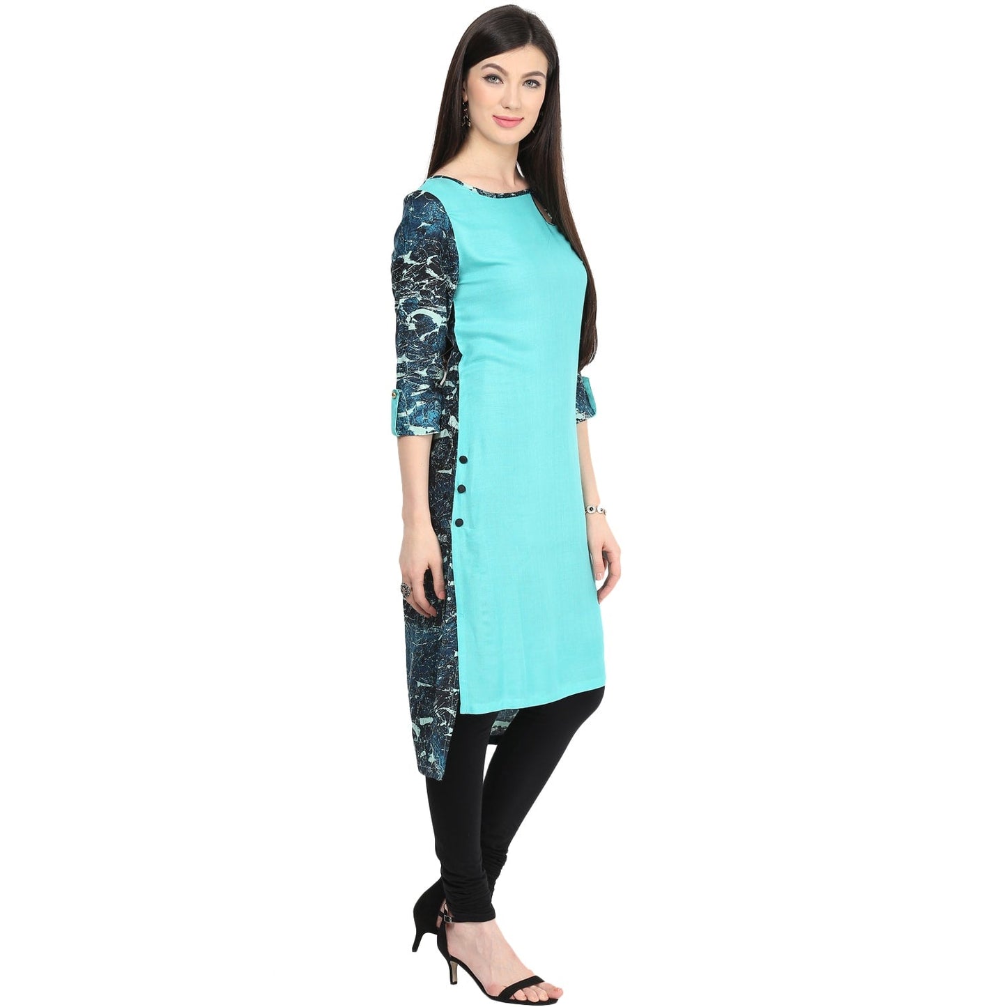Finding Product Women's Boat Neck Side Buttoned Kurti