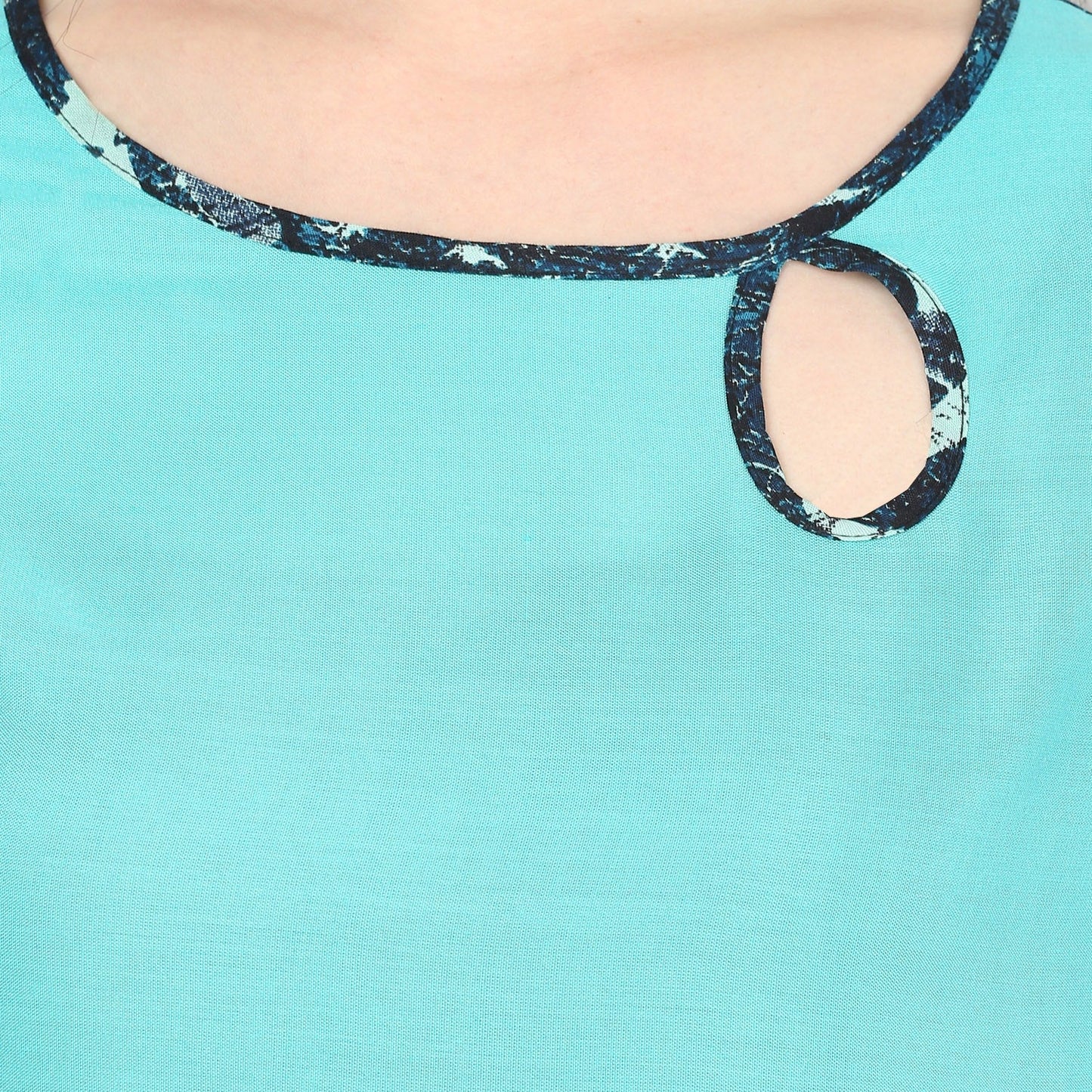 Finding Product Women's Boat Neck Side Buttoned Kurti