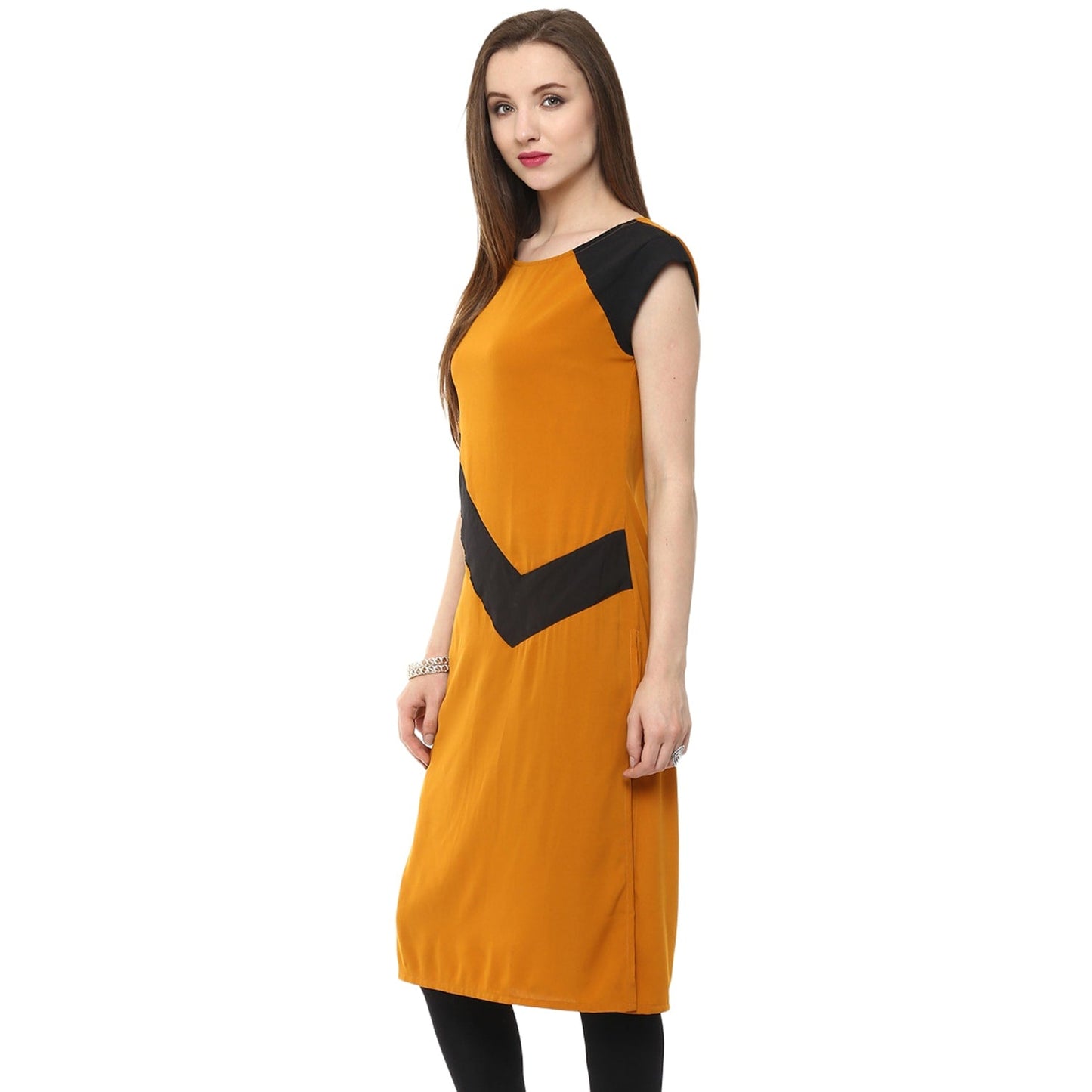 Finding Product Women's Asymmetric Patch Kurti