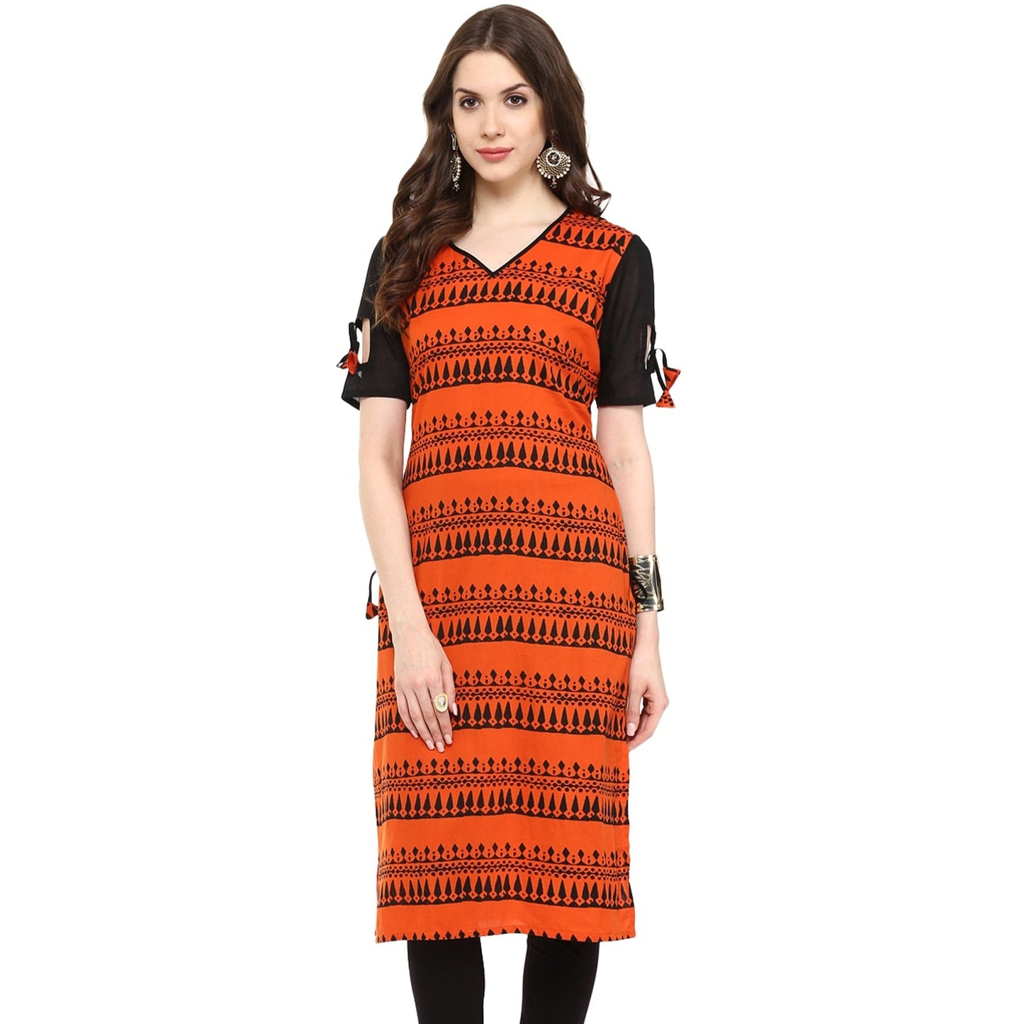 Finding Product Women's Border Window-Cut Printed Kurti