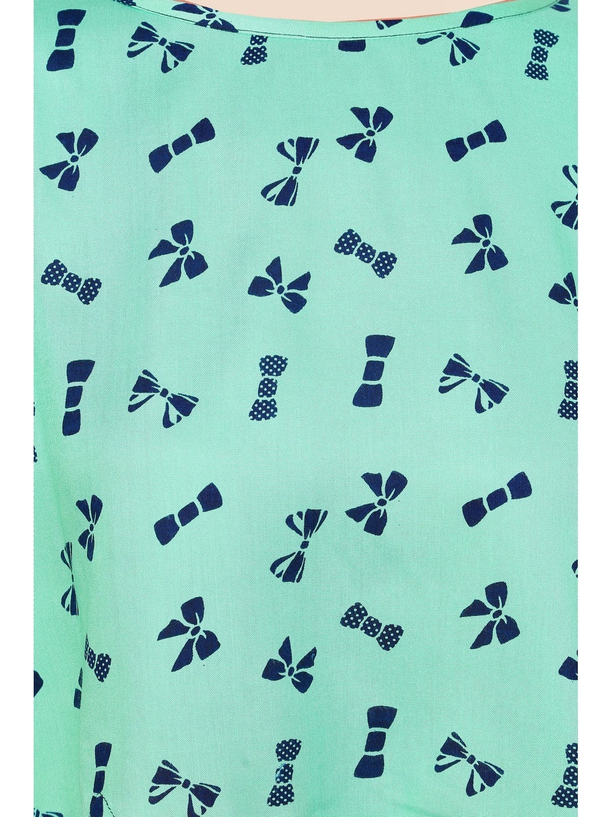 Finding Product Women's Green Bow Crop Top