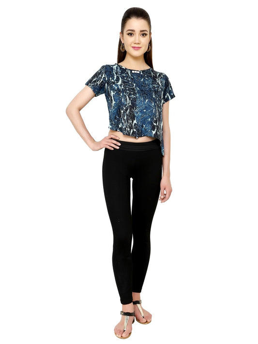 Finding Product Women's Asymmetric Crop Top