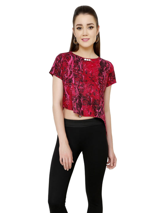 Finding Product Women's Asymmetric Crop Top