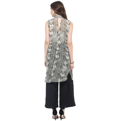 Finding Product Women's Green Snake Print Kurti