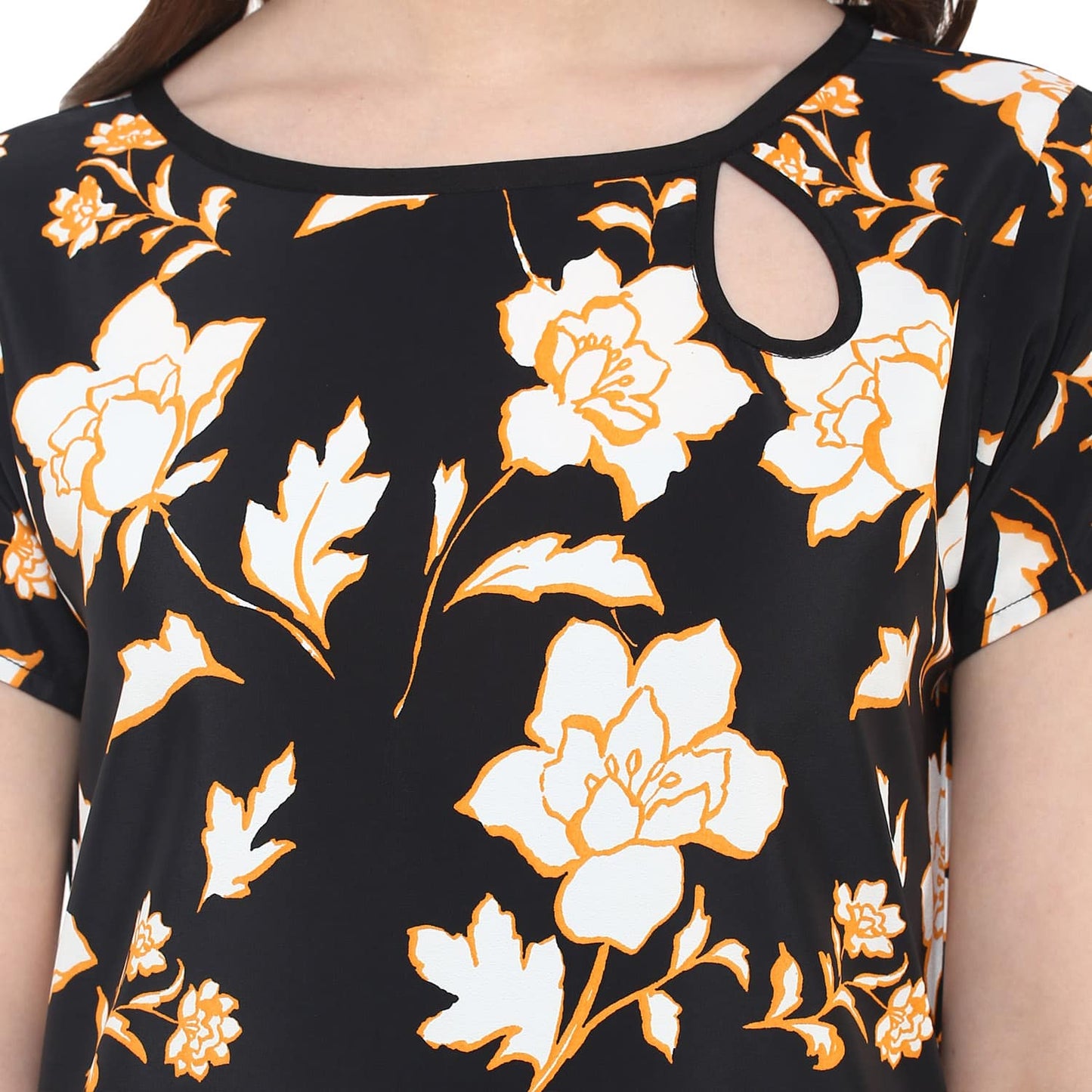 Finding Product Women's Floral Keyhole Long Kurti