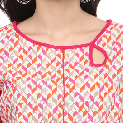 Finding Product Women's Cube Print Keyhole Kurti