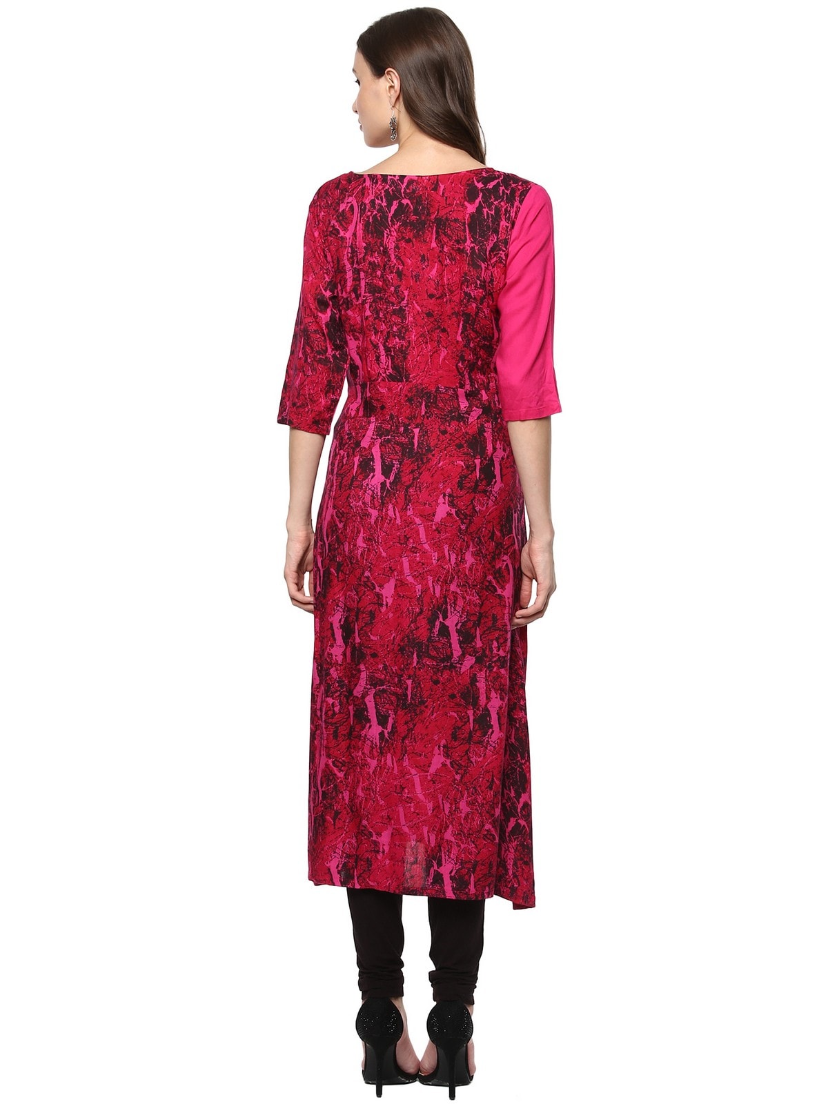 Finding Product Women's Abstract Printed Long Kurta