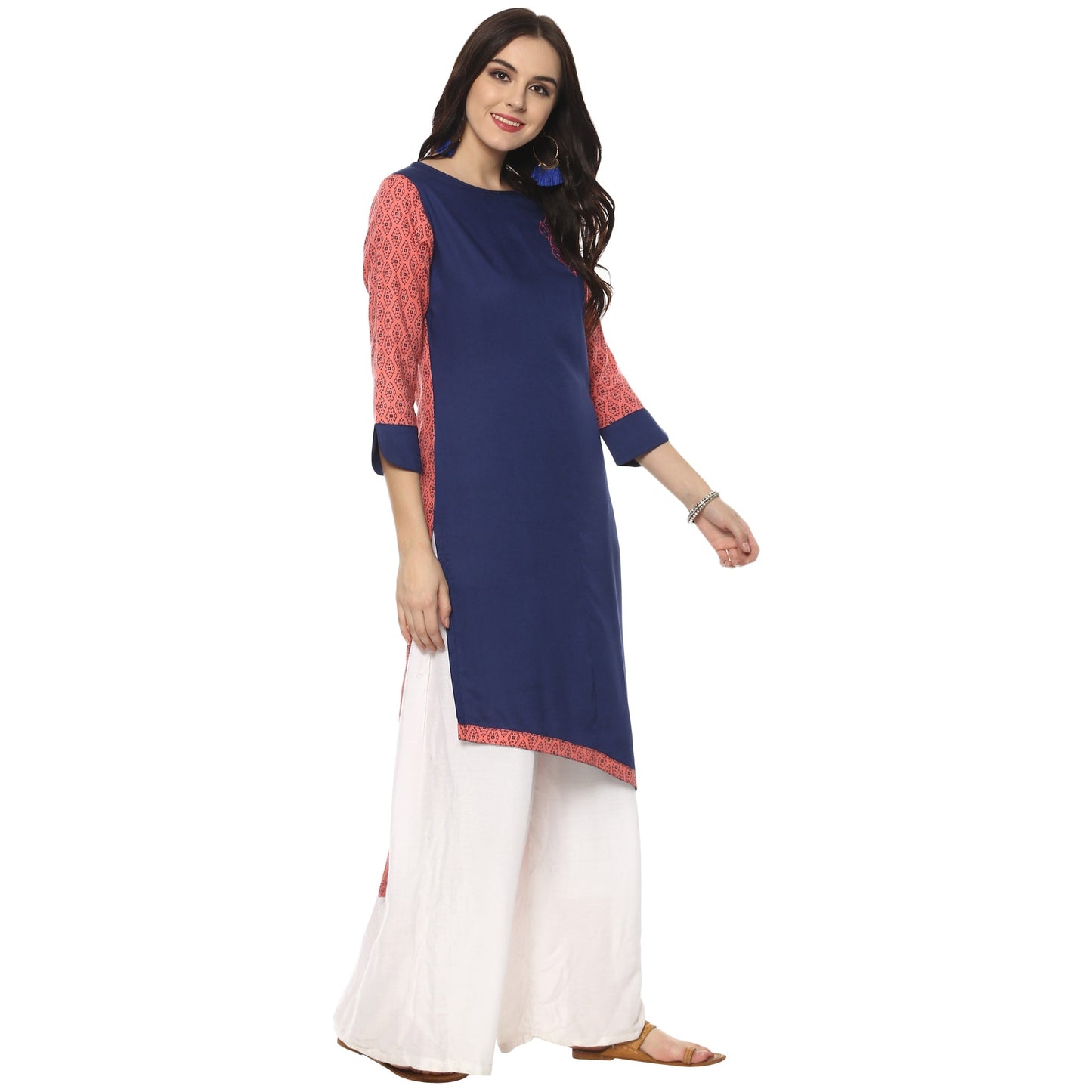 Finding Product Women's Embroidered Long Kurta