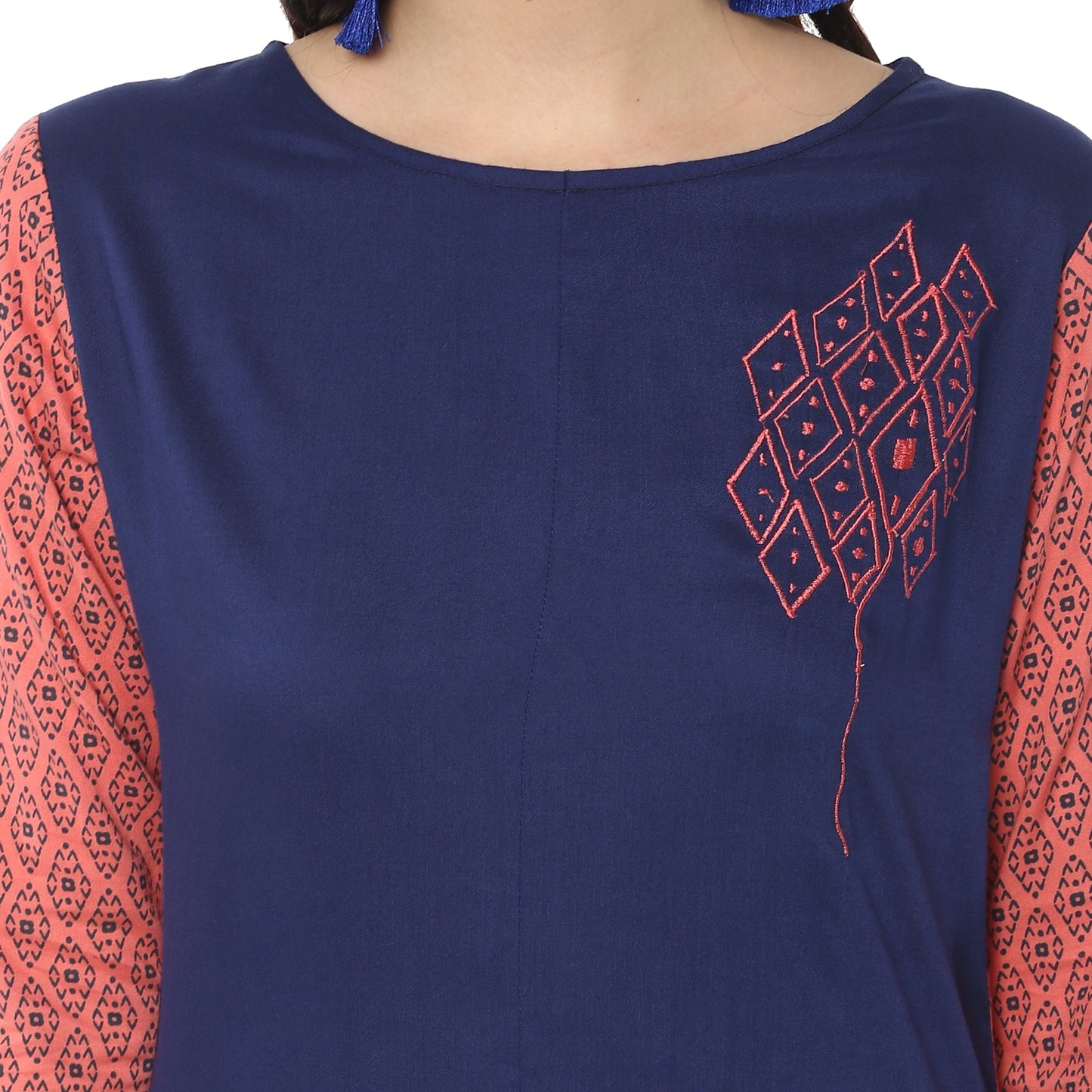 Finding Product Women's Embroidered Long Kurta