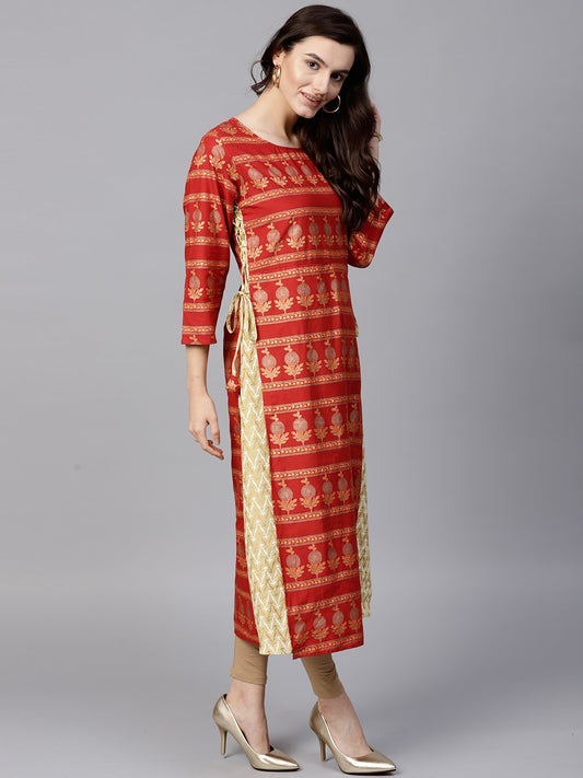 Finding Product Women's Gold Foil Print Layered Kurta