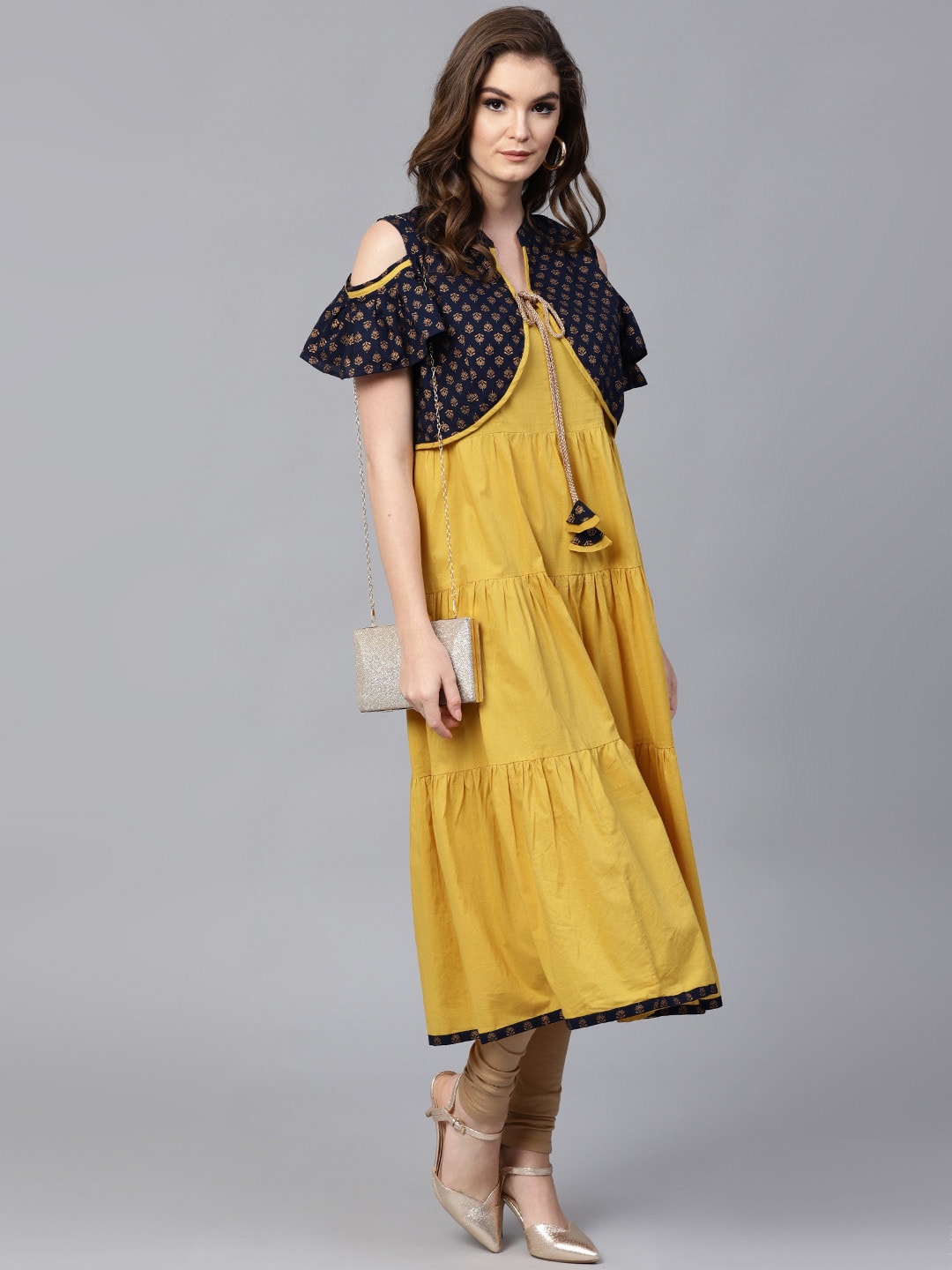 Finding Product Women's Koti Look Tiered Kurta