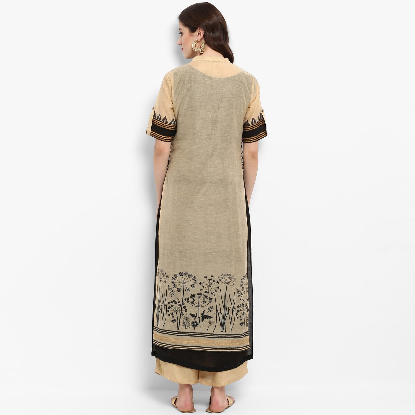 Finding Product Women's Block Printed Layered Kurta