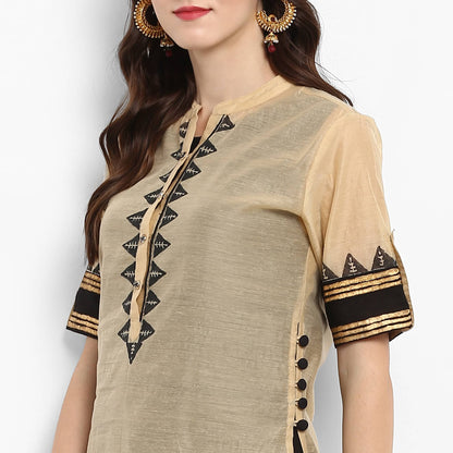 Finding Product Women's Block Printed Layered Kurta