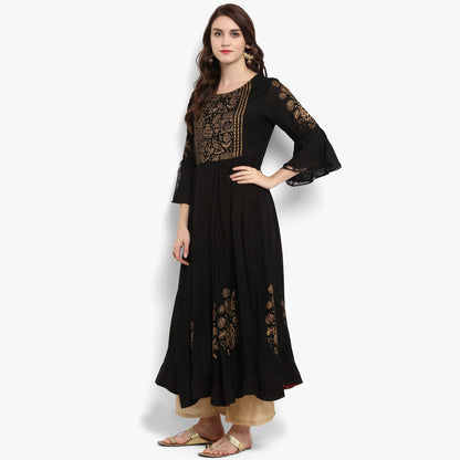 Finding Product Women's Anarkali Block Printed Kurta