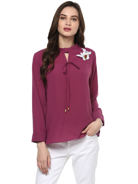 Finding Product Women's Floral Patch Top