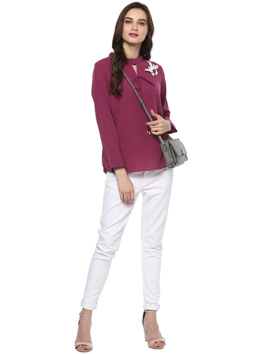 Finding Product Women's Floral Patch Top