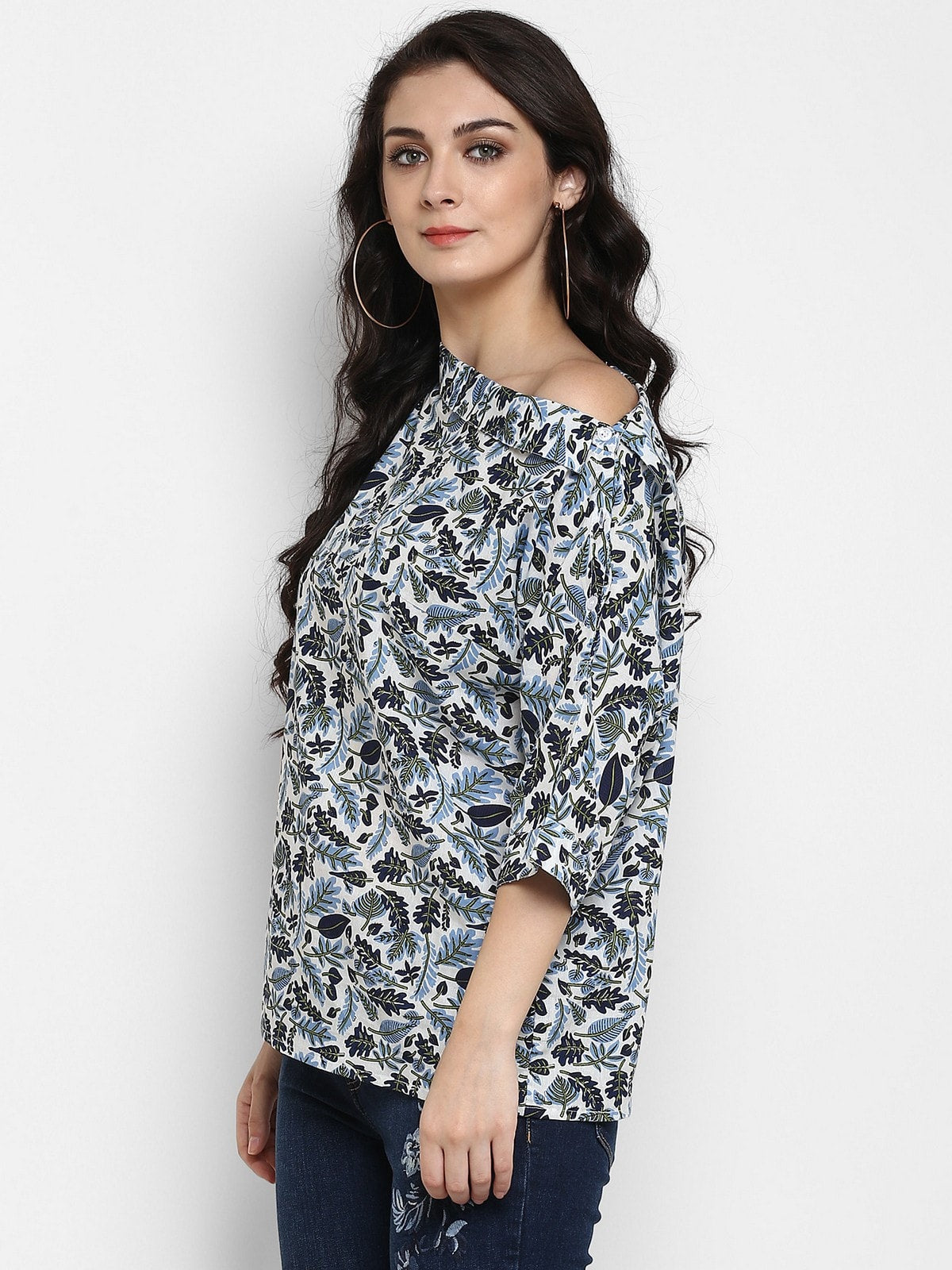 Finding Product Women's Floral Designer Collared Top