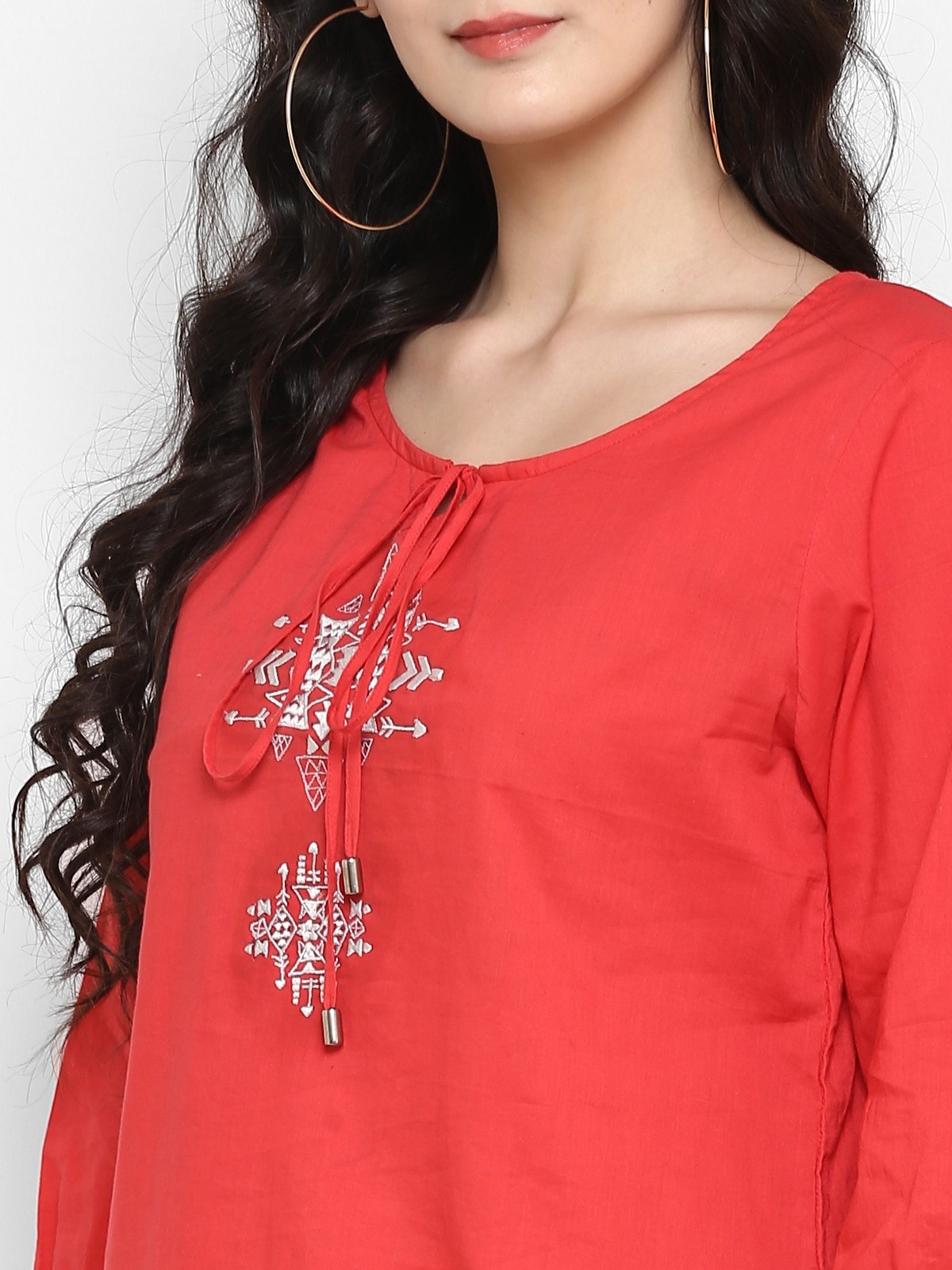 Finding Product Women's Bohemian Embroidered Top
